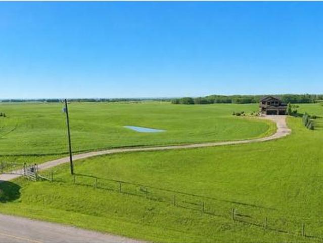 1423 Twp Road 512, Rural Parkland County, AB, T7Y 2N8 house for sale | Listing ID E4495 | Royal LePage