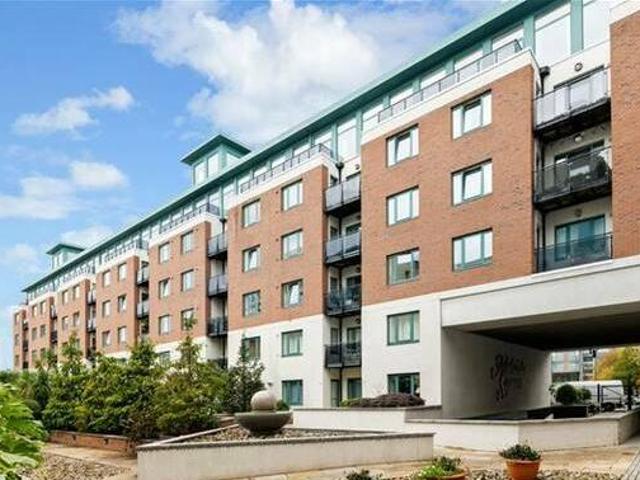 142 alexandra building adelaide square whitefriar street dublin 8