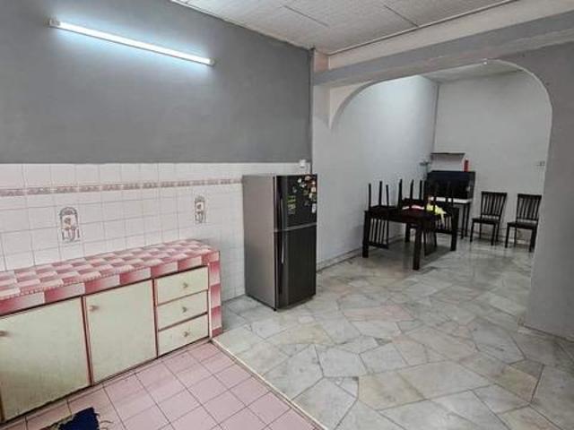 142 Double Storey Terrace House First Garden For Sale