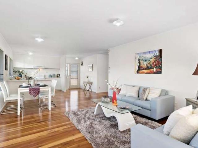 1/42 Stanniland Street, Sunnyhills, Manukau City