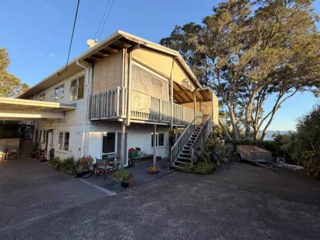142 Rangatira Road, Beach Haven, North Shore City