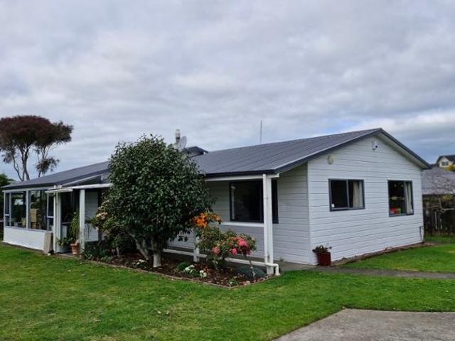142b Parklands Avenue, Bell Block, New Plymouth