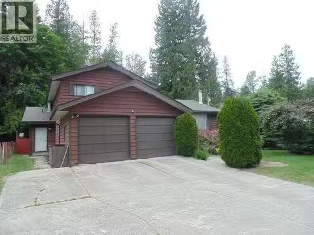 1437 Meadowbrook Drive, Castlegar, BC, V1N 3L9 house for sal.