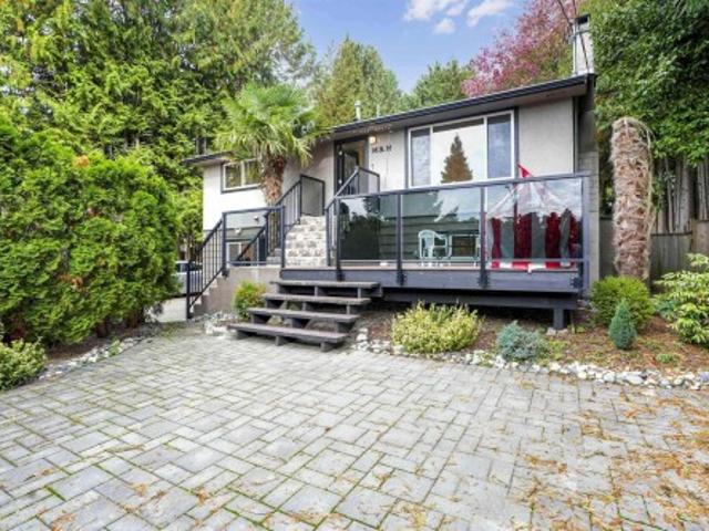 1437 Avenue, Surrey, BC, V3W 2H5 house for sale | Listing ID R3135 | Royal LePage