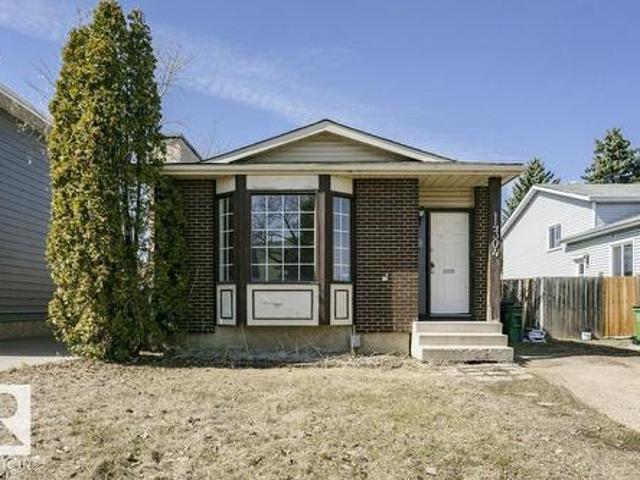1430 Street, Edmonton, AB, T5Y 1P1 house for sale | Listing ID E4485 | Royal LePage