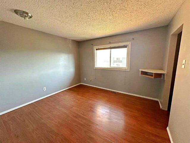 143, 400 Silin Forest Road, Fort McMurray, AB T9H 4V6 Townhouse For Sale | RE/MAX | A2252