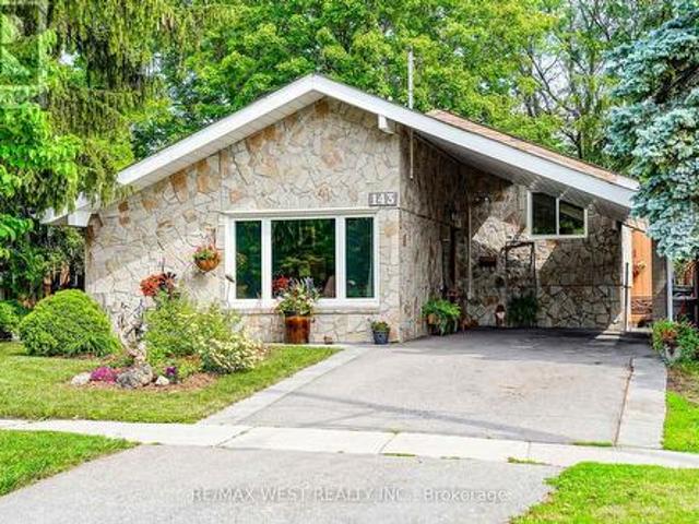 143 Botany Hill Road, Toronto, ON, M1G 3K6 house for sale | Listing ID E13533 | Royal LePage