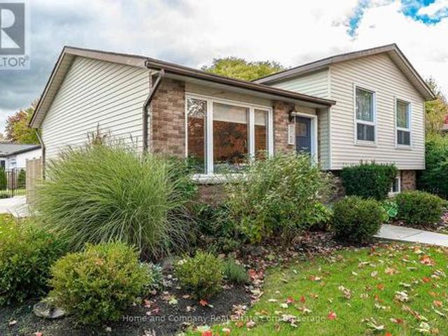 143 Greenwood Drive, Stratford, ON, N5A 7K3 house for sale | Listing ID X12936 | Royal LePage