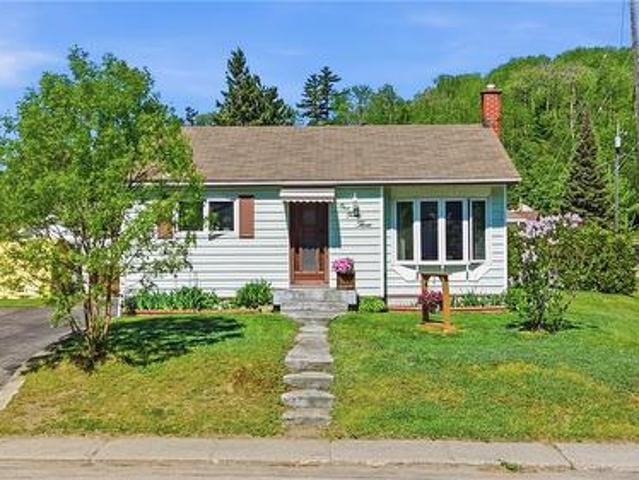 143 First Avenue N, Levack, ON, P0M 2C0 house for sale | Listing ID 2128 | Royal LePage