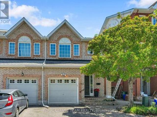 143 Tall Oak Private, Ottawa, ON, K1G 6T3 house for sale | Listing ID X13457 | Royal LePage