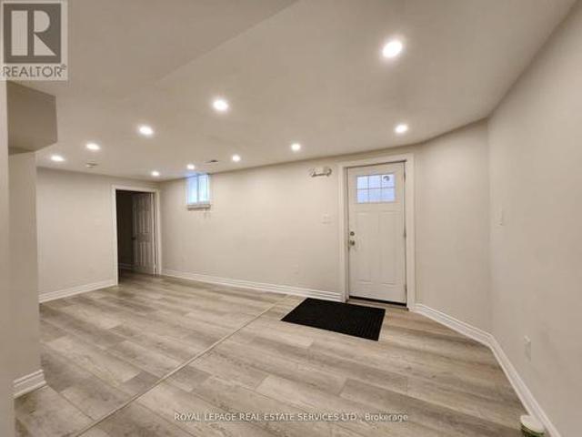 1447 Santa Rosa Court, Mississauga, ON, L5V 1H7 house for lease | Listing ID W13582 | Royal LePage