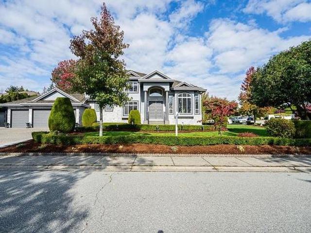 1449 Avenue, Surrey, BC, V3S 8E2 house for sale | Listing ID R2959 | Royal LePage