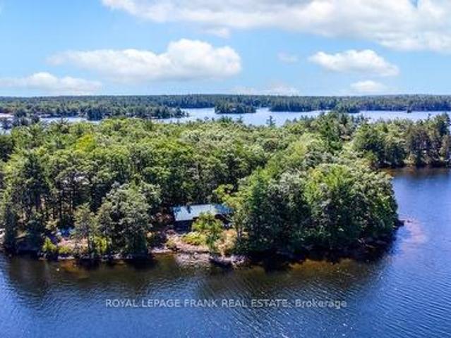 144/149 Island 22 Kasshabog Lake, Havelock Belmont Methuen, ON, K0L 2H0 house for sale | Listing ID X12307 | Royal LePage