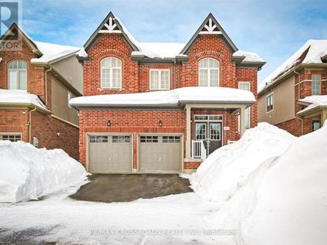 144 Gold Park Gate, Essa, ON, L3W 0B4 house for sale | Listing ID N11981 | Royal LePage