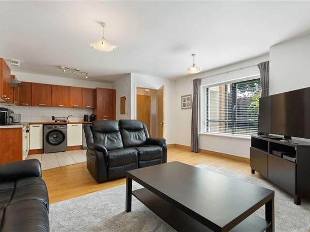 144 Kiltipper Gate, Tallaght, Dublin 24 Byrne Malone Estate Agents 4919 MyHome. Ie Residential