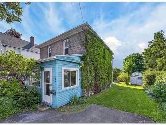 144 Henry St, Fredericton, NB, E3A 3J1 house for sale Listi.