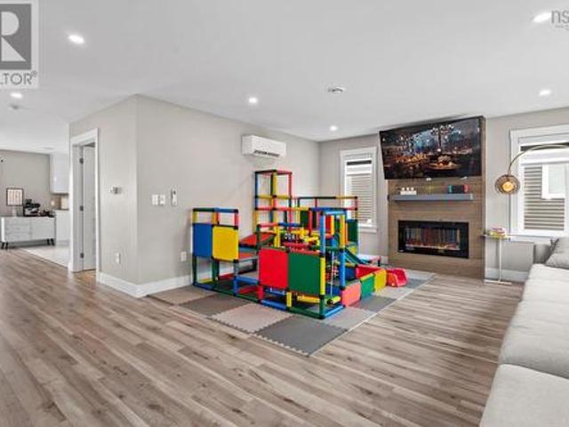 144 Higgins Avenue, Beechville, NS, B3T 0M4 house for sale | Listing ID 202505 | Royal LePage