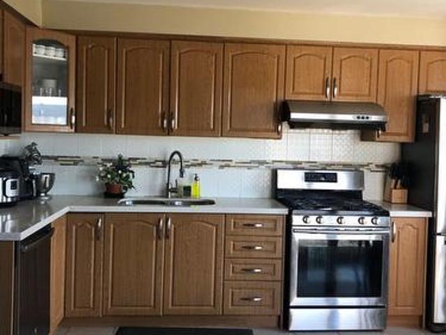 144 Robbinstone Drive, Toronto, ON, M1B 2E7 house for sale | Listing ID E13476 | Royal LePage