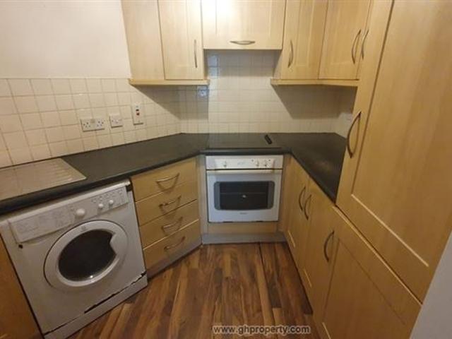 145,000 | Apt. 3 The Archways, Bridge Street, Carrick On Shannon, Co. Leitrim Gordon Hughes Estate Agents 5023 MyHome. Ie Residential