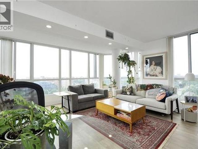 145 Hillcrest Avenue Unit# 1003, Mississauga, ON, L5B 3Z1 condo for sale | Listing ID 40839 | Royal LePage