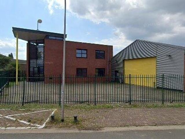 145 m2 office space for rent in Hengelo