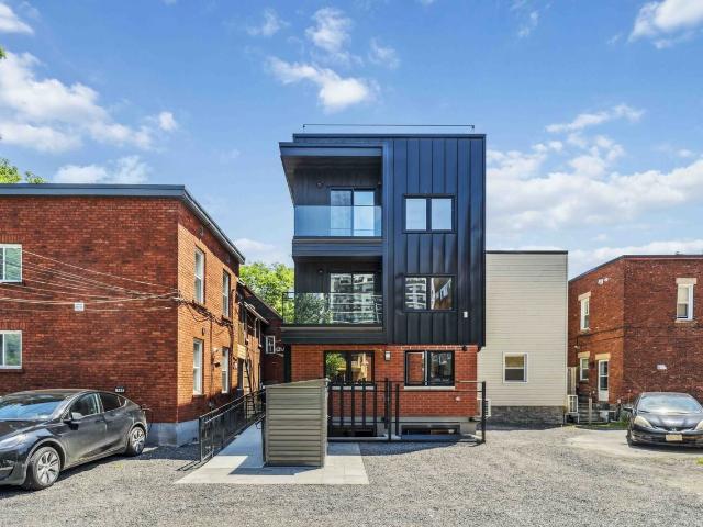 145 Waverley 1 Bedroom Apartment for Rent at 145 Waverley St, Ottawa, ON K2P 0V3 Centretown