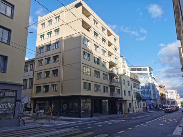 145 Uhr Wohnung im 6. Stock