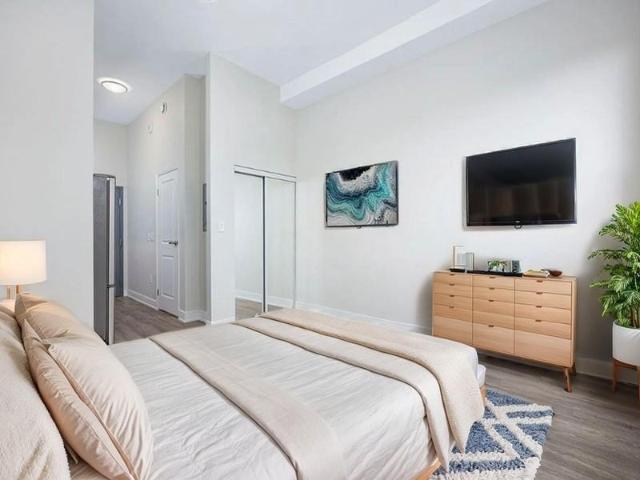 1465 Lawrence Avenue West 1 Bedroom Apartment for Rent at 1465 Lawrence Ave W, Toronto, ON M6L 1B2 Brookhaven Amesbury