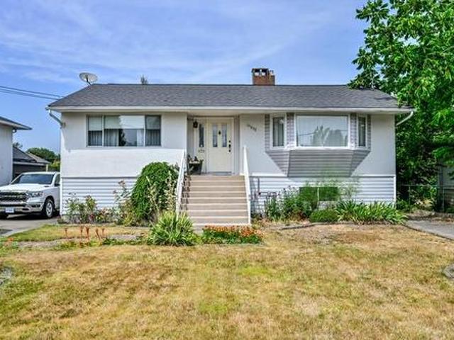 14677 Avenue, Surrey, BC, V3R 2C2 house for sale | Listing ID R3149 | Royal LePage
