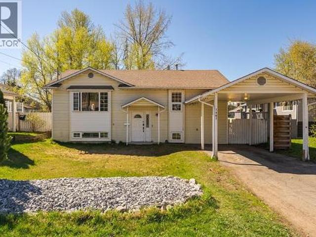 1467 Village Avenue, Prince George, BC, V2L 5P3 house for sale | Listing ID R3135 | Royal LePage