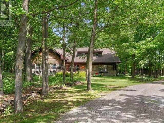1462 Rideau River Road, Montague, ON, K7A 8B8 house for sale | Listing ID X13503 | Royal LePage