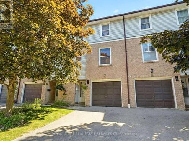 146 2 Bromsgrove Road, Mississauga, ON, L5J 4J7 townhouse for sale | Listing ID W13635 | Royal LePage
