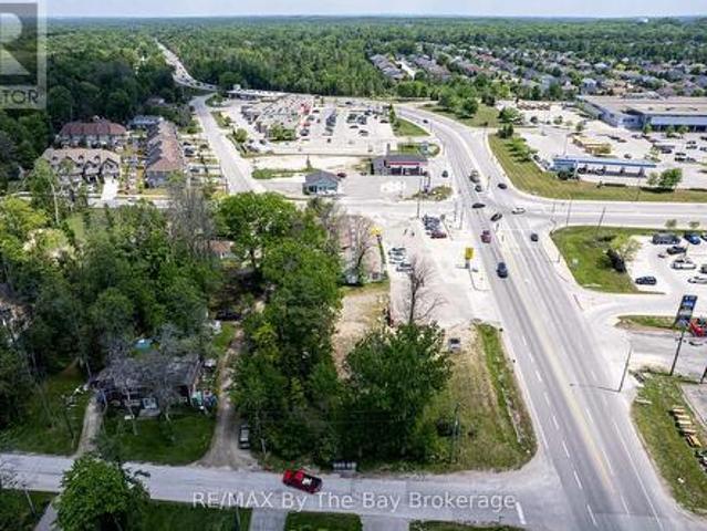 146 45Th Street N, Wasaga Beach, ON, L9Z 1Z2 commercial for sale | Listing ID S13513 | Royal LePage