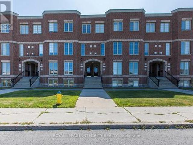 146 Berrigan Drive, Ottawa, ON, K2J 0J4 townhouse for lease | Listing ID X13473 | Royal LePage