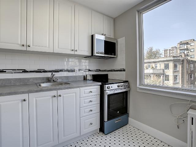 146 Jameson Avenue Parkdale Studio Bachelor [object Promise] for Rent