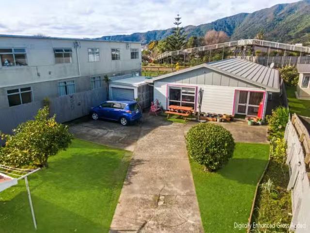 146 Randwick Road, Moera, Lower Hutt City