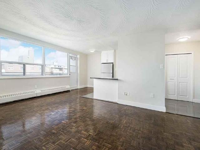 1475 Bloor Street 1 Bedroom Apartment for Rent at 1475 Bloor St, Mississauga, ON L4X 1R7 Applewood