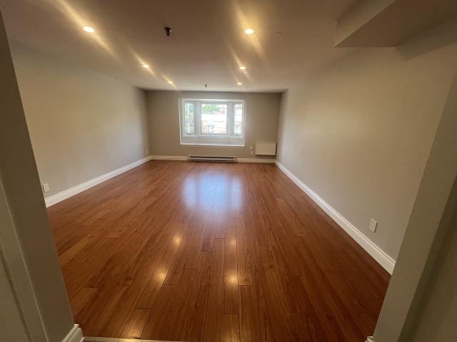 1475 Queen Street West 2 Bedroom Apartment for Rent at 1475 Queen St W, Toronto, ON M6R 1A1 Parkdale