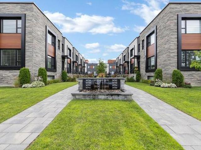 14734Z Boul. Gouin O. Montréal Pierrefonds Roxboro, QC, H9H 1B2 semi detached for sale | Listing ID 16566 | Royal LePage