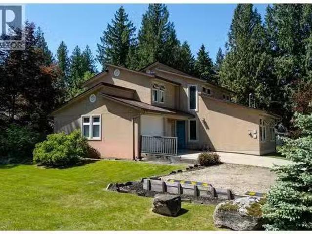 1473 Arrow Drive, Revelstoke, BC, V0E 2S1 house for sale Li.
