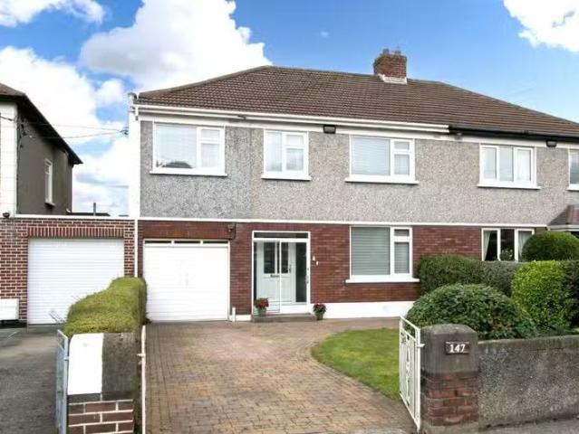 147 Ballyroan Road, Rathfarnham, Dublin 16, D16X2X0 is for sale