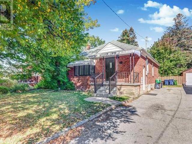 147 Lilian Drive, Toronto, ON, M1R 3W6 house for sale | Listing ID E13454 | Royal LePage