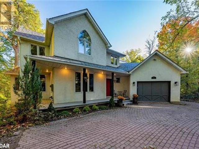 147 Main Street S, Georgetown, ON, L7G 3E7 house for sale | Listing ID 40695 | Royal LePage