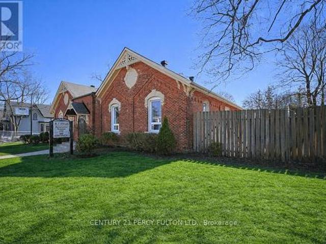 147 Queen Street W, Brampton, ON, L6Y 1M4 commercial for sale | Listing ID W13054 | Royal LePage