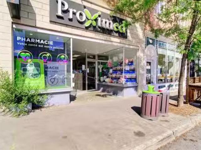 1485 1487 Rue Atateken, Montréal Ville Marie, QC, H2L 3L2.