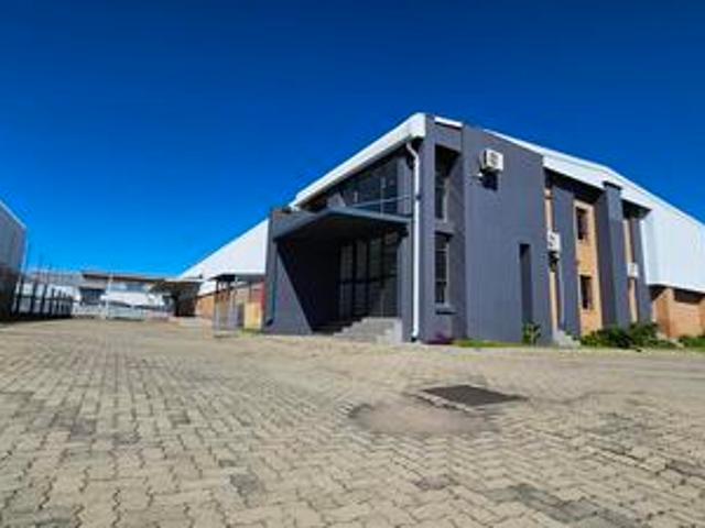 1483sqm stand alone warehouse/distri.
