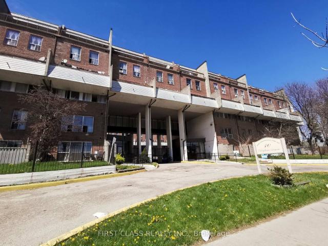 148 10 Eddystone Avenue, North York | 5Beds/2Bath, Townhouse, $2,999/mo | Condos. Ca