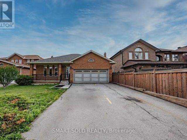 148 Castlehill Road, Vaughan, ON, L6A 1N7 house for sale | Listing ID N13550 | Royal LePage