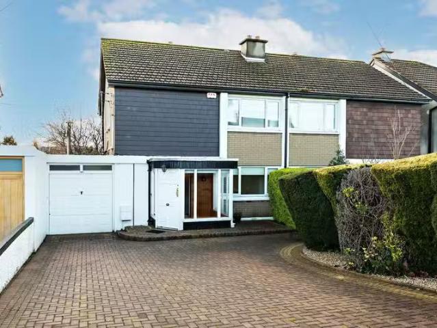 148 Rochestown Avenue, Dun Laoghaire, Dun Laoghaire, Co. Dubli.