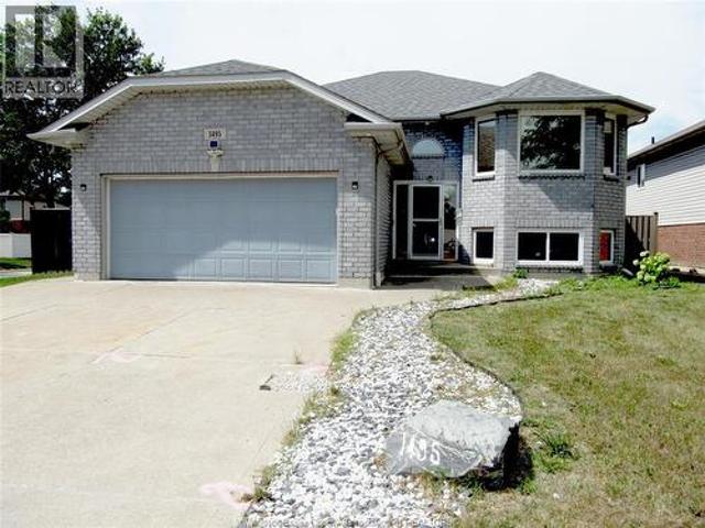 1495 Clover Avenue, Windsor, ON, N8P 1R2 house for sale | Listing ID 26020 | Royal LePage